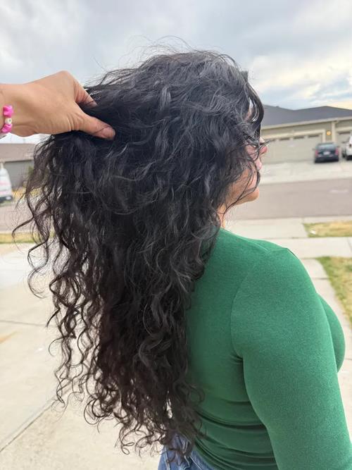 Slavic, Indian, or Remy hair natural donor Hair extensions.
